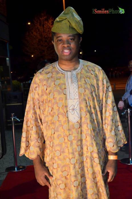 Àrèmúorin - Anthony Everest (Busted, Premier Red Carpet)